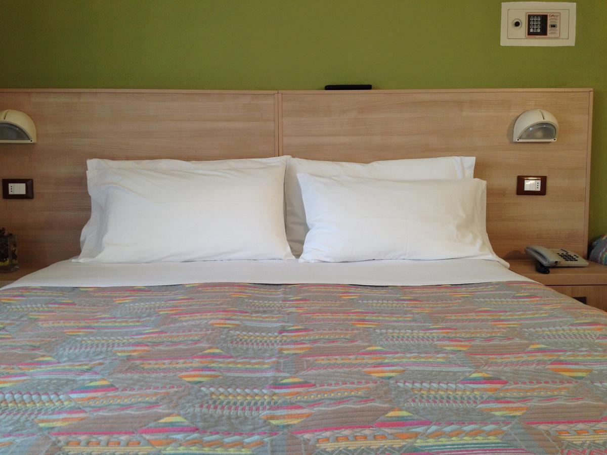 Hotel Gattuccio チェゼナーティコ エクステリア 写真