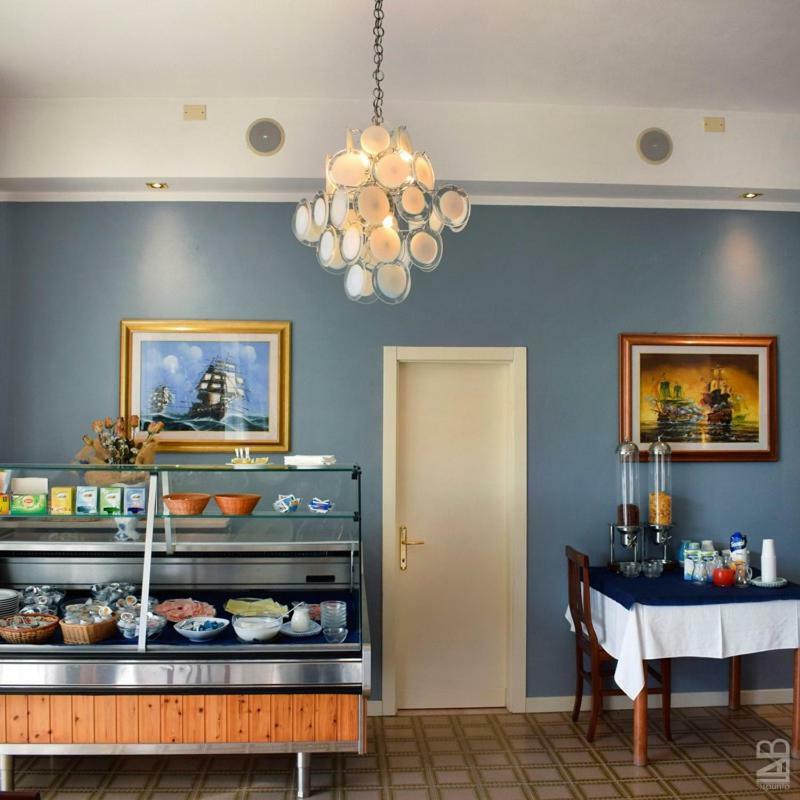 Hotel Gattuccio チェゼナーティコ エクステリア 写真